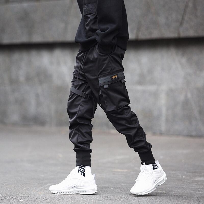 black mens cargo joggers