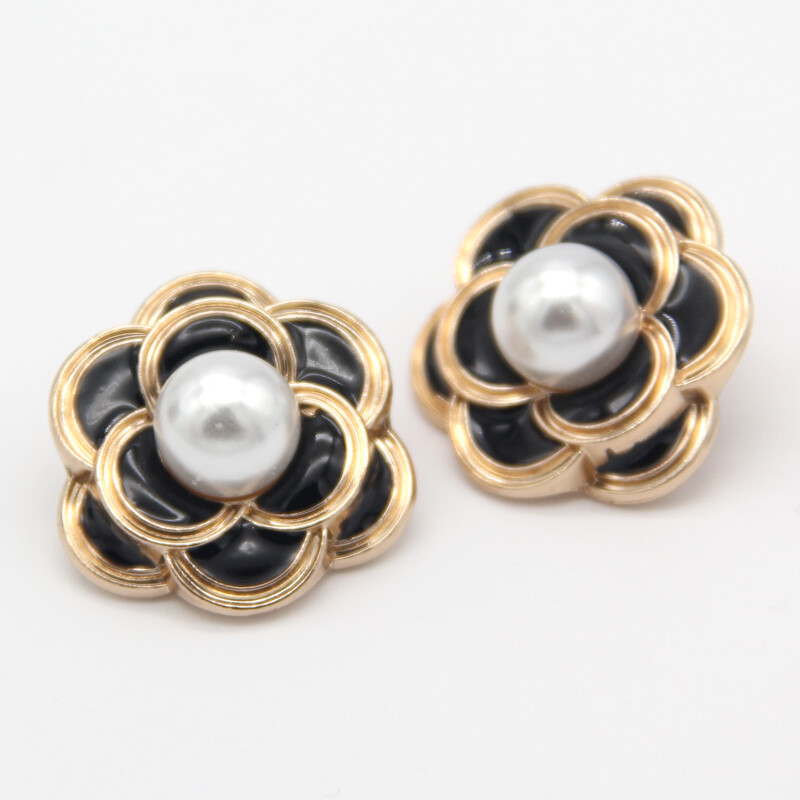 6Pcs/set 18/23/25mm Vintage Flower Gold Metal Pearl Buttons For Clothes Jewelry Buttons For Women Jacket Coat Retro Decorative Handmade DIY Sewing Crafts