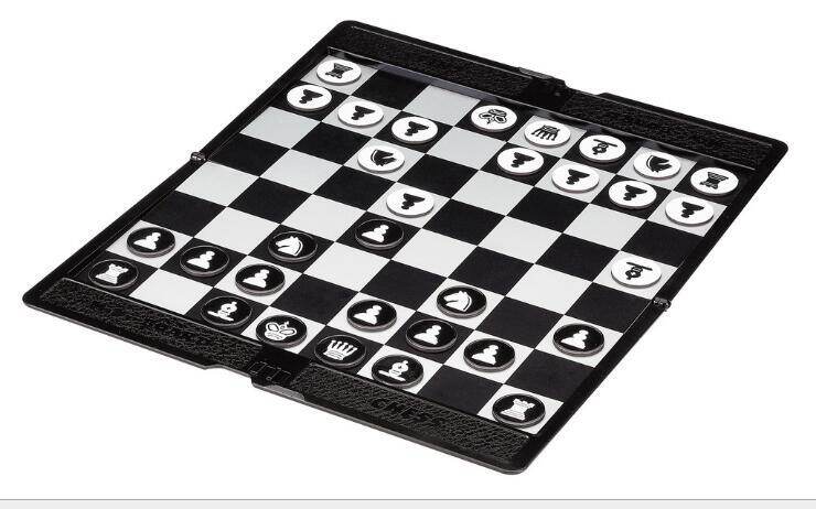 Foldable Wallet Style Pocket Chess Magnetic Chess Gifts Mini Portable Magnet Board Checkers Props Travel Chess Board Toy