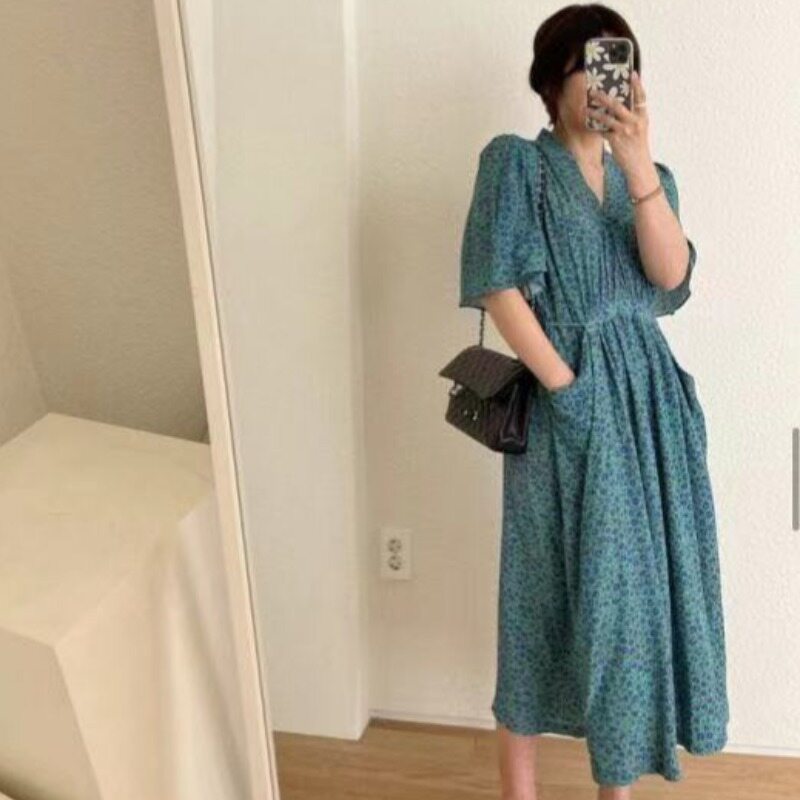 2025新款韩式连衣裙品牌 NUOVPAUL v领口袋绑带短袖碎花连衣裙女
