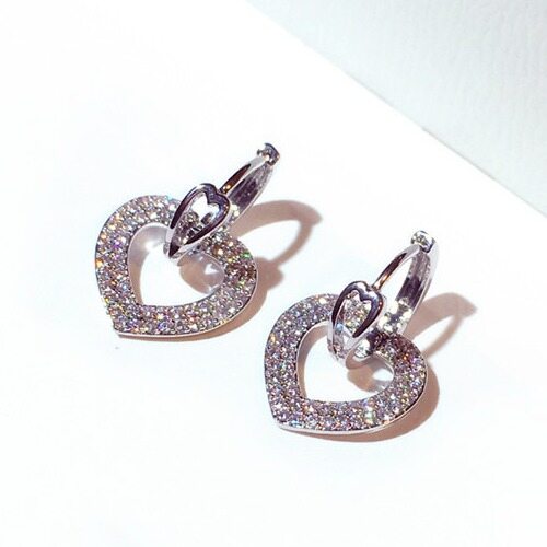 Yuki's Shine AAA Zirconia Love  Stud Earrings Simple Cold Wind Net Red Temperament Female Earrings 2021 New Tide Personality elegant Trend Earring for women