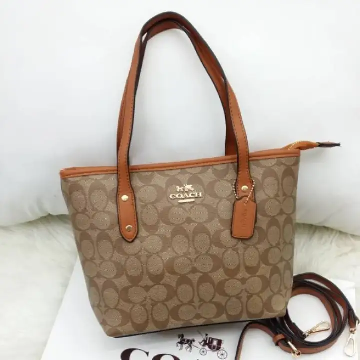 coach mini tote