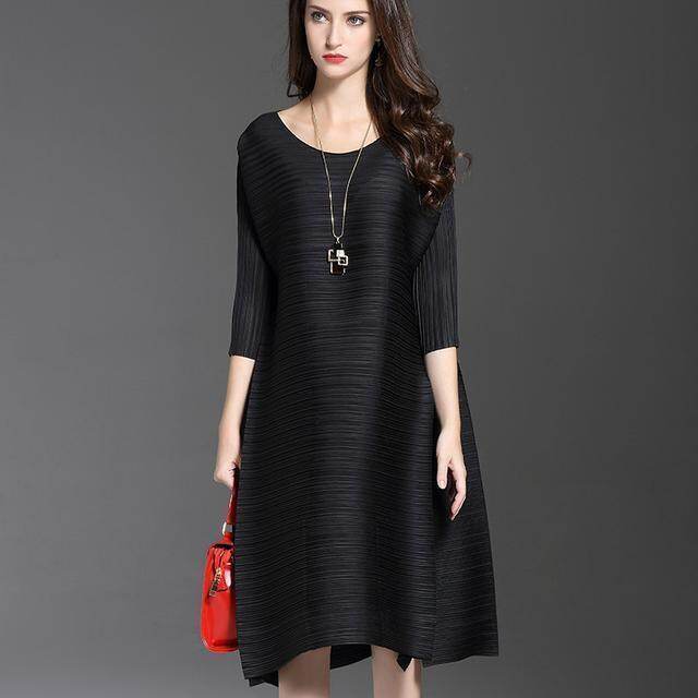 High fashion Korean dress Women's A-line dress Loose large pleated middle length dress Your lady evening dress dress