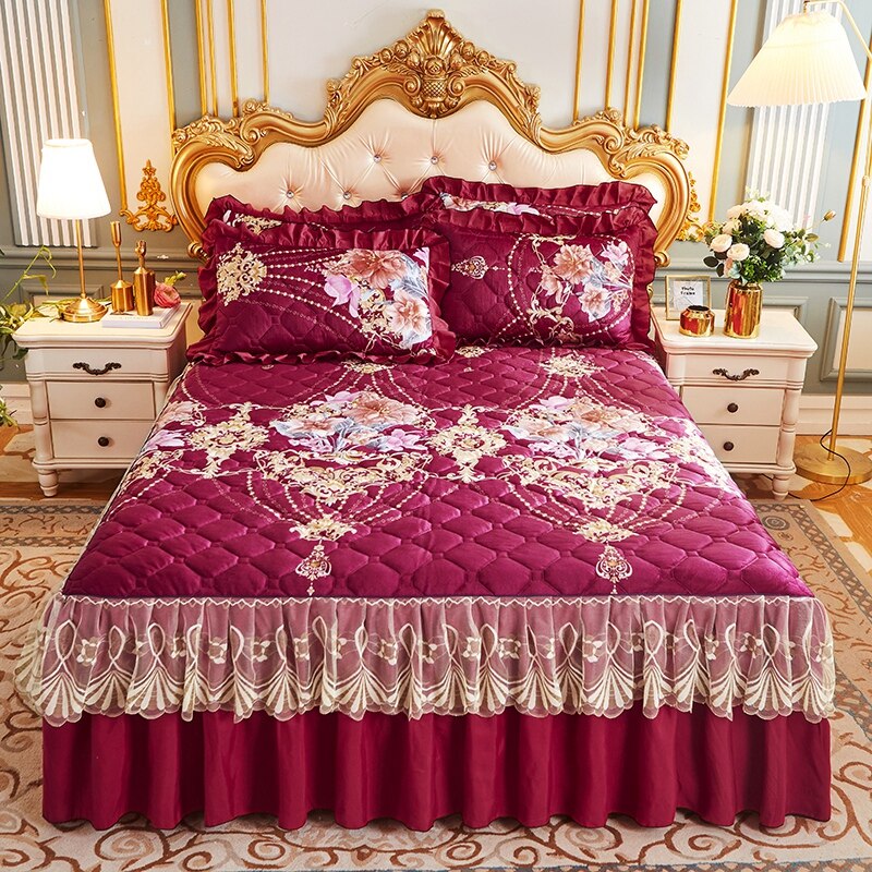 Thick Quilted Fitted Bed Skirt Mattress Topper Bedding Set with Pillowcases Bedspread Sheets Soft Warm Bed Cover