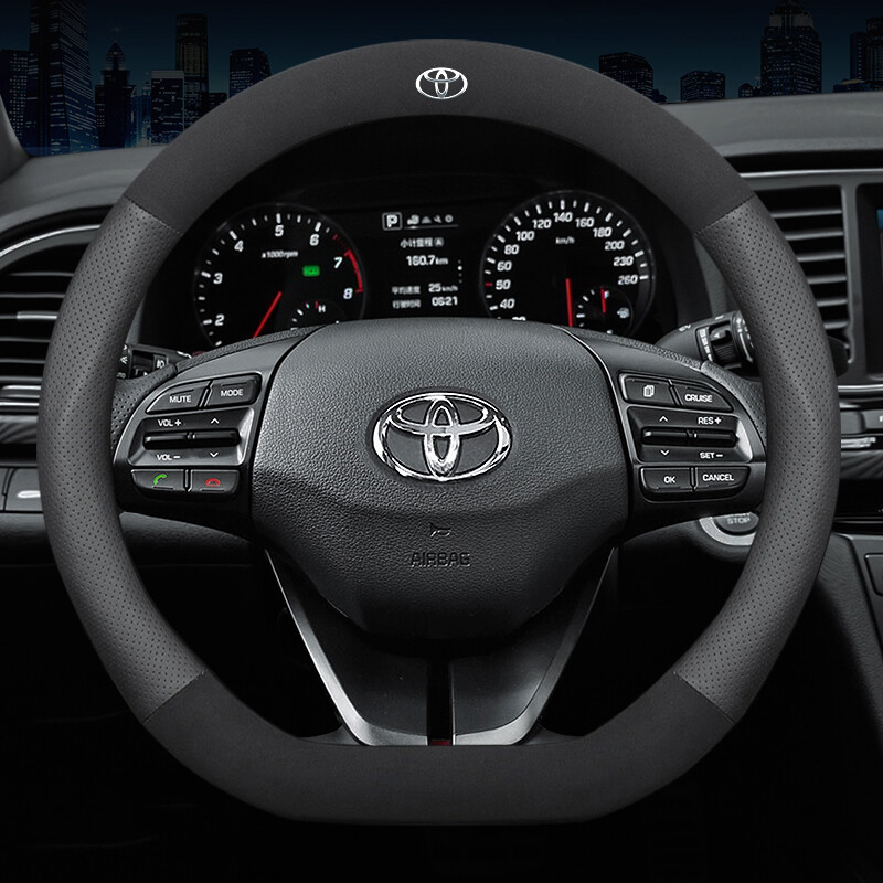 Car Steering Wheel Cover Leather For Toyota Vios Yaris Innova Avanza Fortuner CHR Estima Harrier Wish Alphard Camry Corolla Altis Hilux Vellfire Prado Land Cruiser 2018 2019 2020 2021 Auto Breathable Styling Accessories