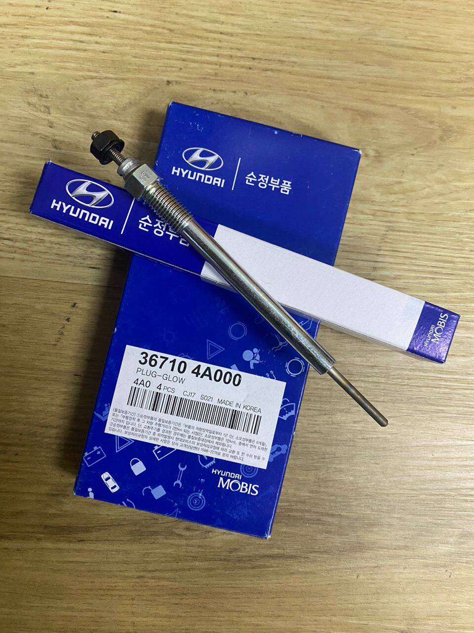 GLOW PLUG / HEATER PLUG GENUINE PART (ORIGINAL) [36710-4A000] HYUNDAI ...