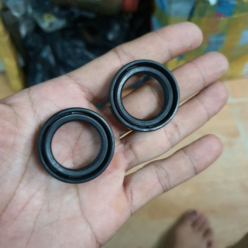 Phốt, phớt phuộc trước 67 ty 25