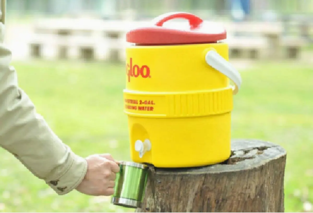 igloo 2 gallon industrial cooler