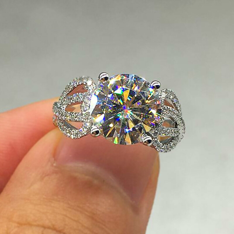 Classic Four Claw Luxury Group Diamond Ring Female Full Diamond Zircon Proposal Wedding Ring