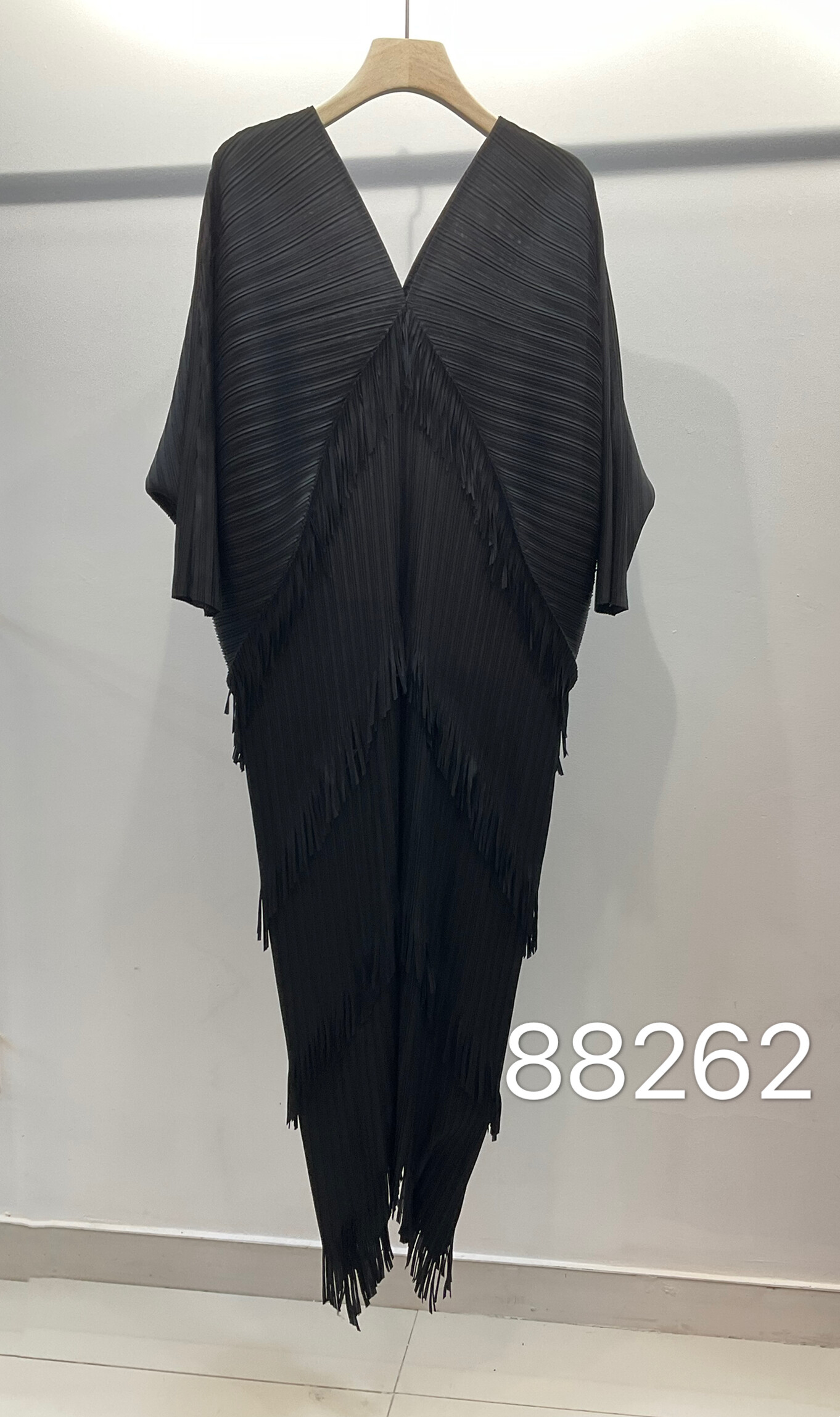Miyake Women Pleated Dress Large Size V-neck French Style Dress Tassel Irregular Special-Interest Design 88262