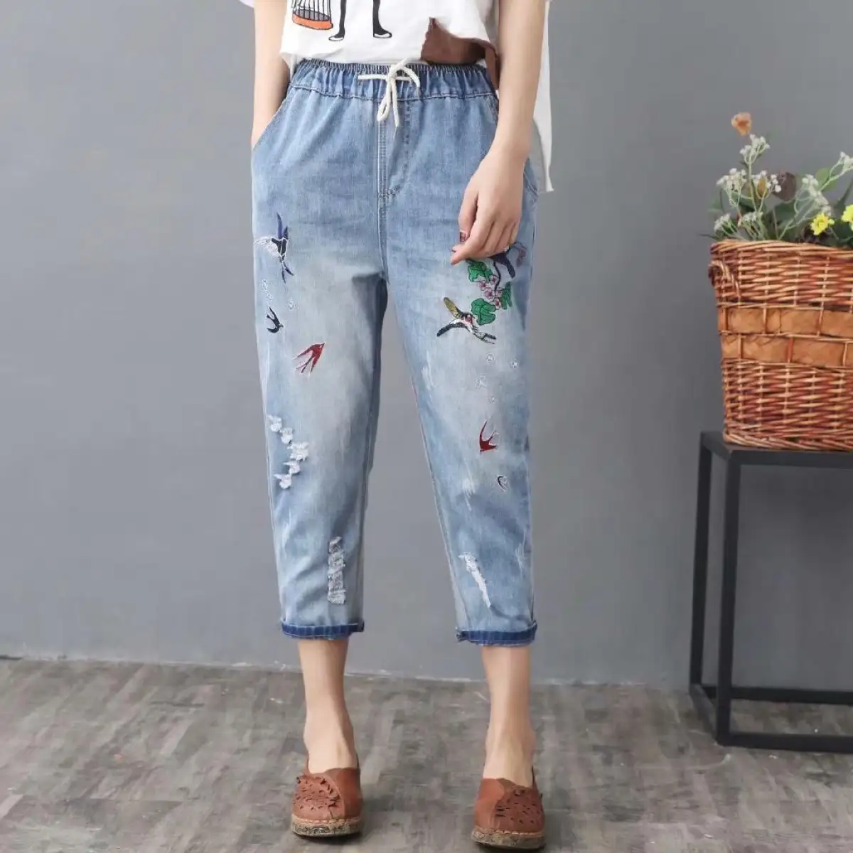 three quarter length jeans womens