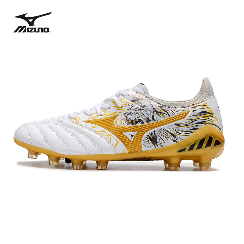 Mizuno footy shop boots