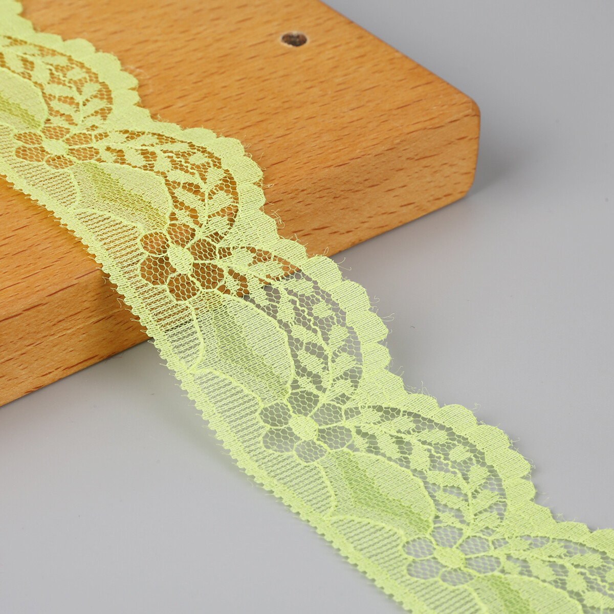 5 Yards/Bag 4cm Wide Lace Ribbon DIY Embroidered Net Lace Trim Fabric For Sewing Decoration Supplies