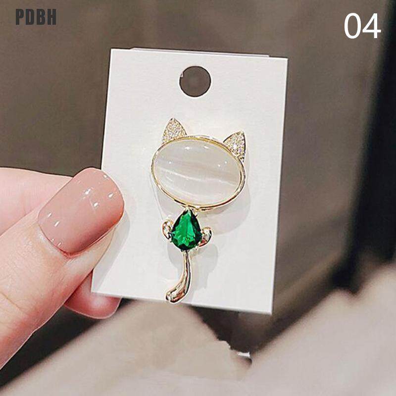 Flash Sale Elegant Rhinestone Opal Stone Moon Cat Brooch Pin Clothes Accessories Gift