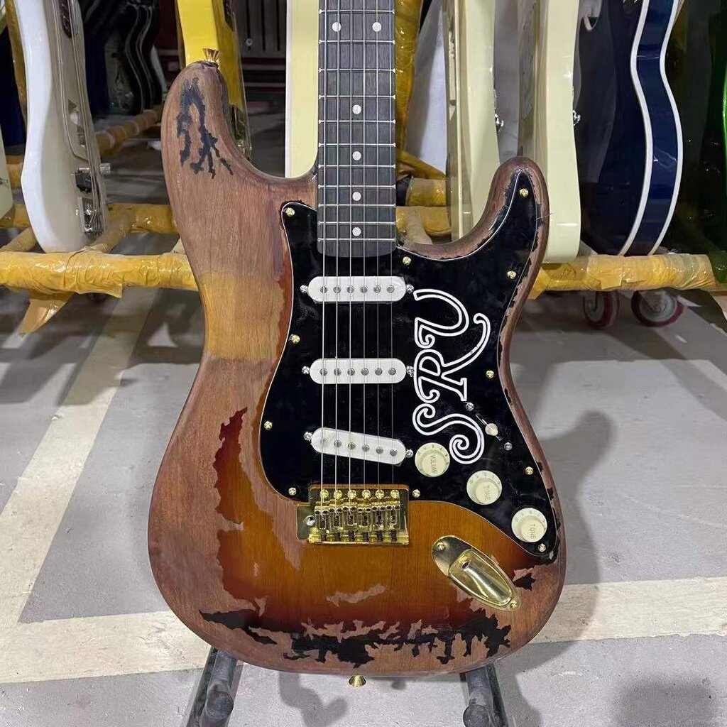 Fender Stratocaster SRV รุ่นกีตาร์ไฟฟ้าทำด้วยมือ100 Alder Body
