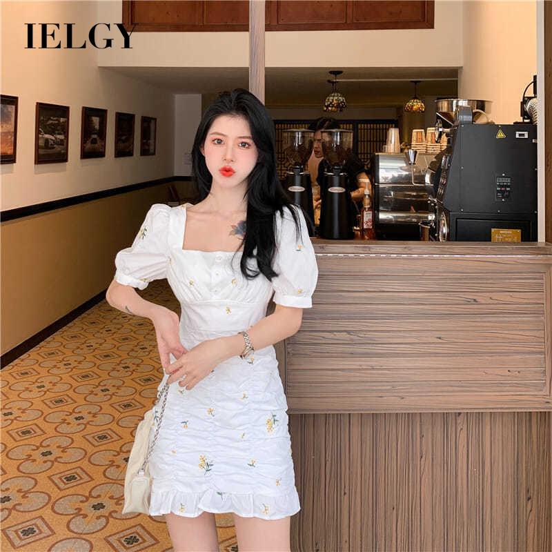 IELGY Đầm Hoa Tay Phồng Eo Thon Cổ Vuông