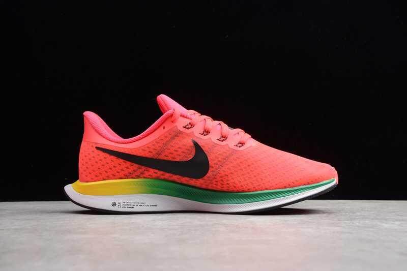 Kualitas terbaik Original_Nike_Zoom Pegasus 35 Turbo pria sepatu lari bernapas sepatu olahraga kasual Sneakers merah / hitam / hijau BV6104-600