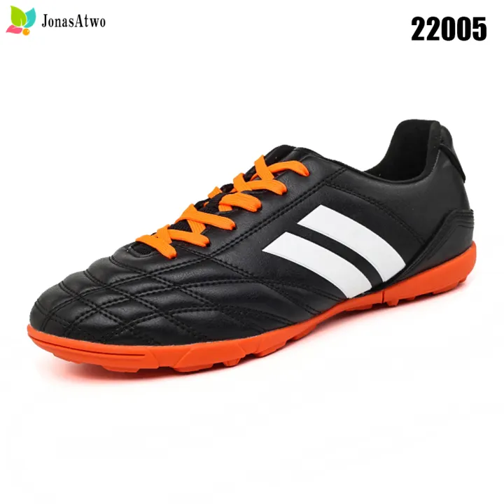 boys turf shoes