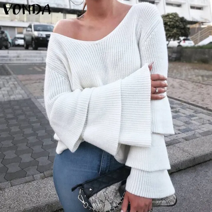 white baggy long sleeve top