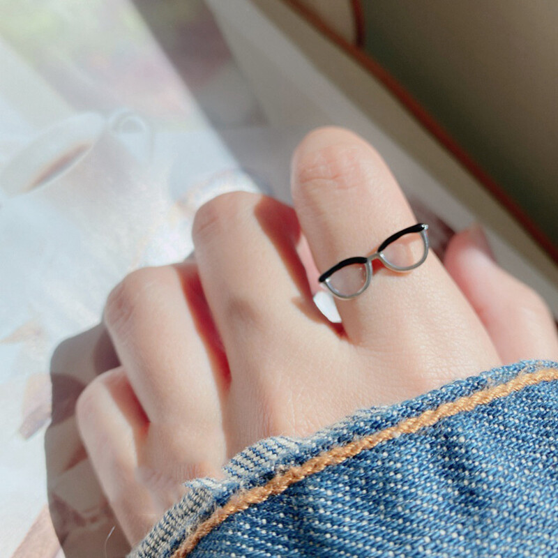 Cute eyeglasses open Ring