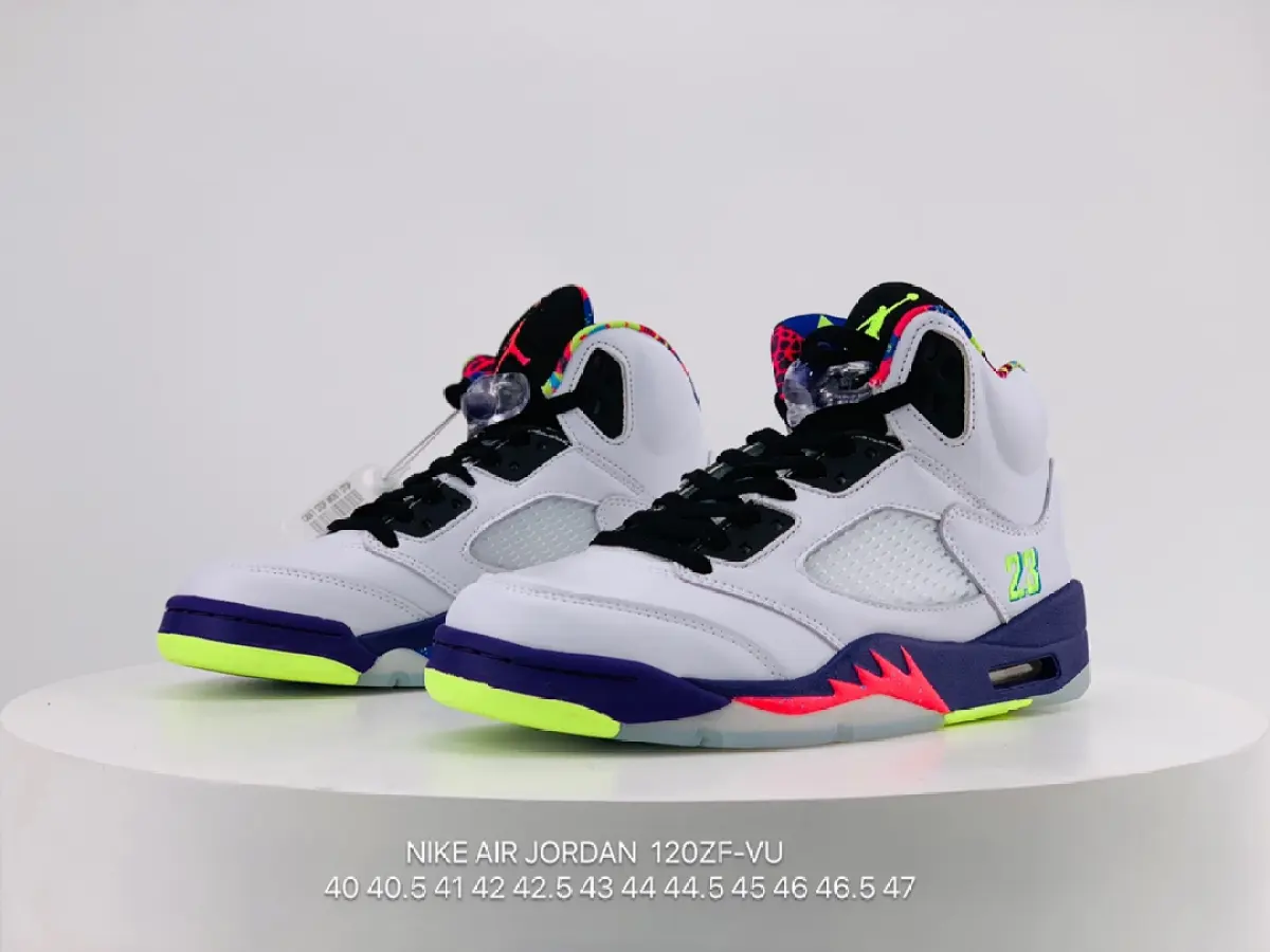 cushioned basketball shoes