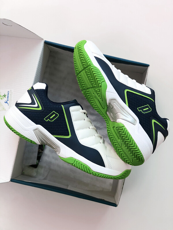 training tennis shoes