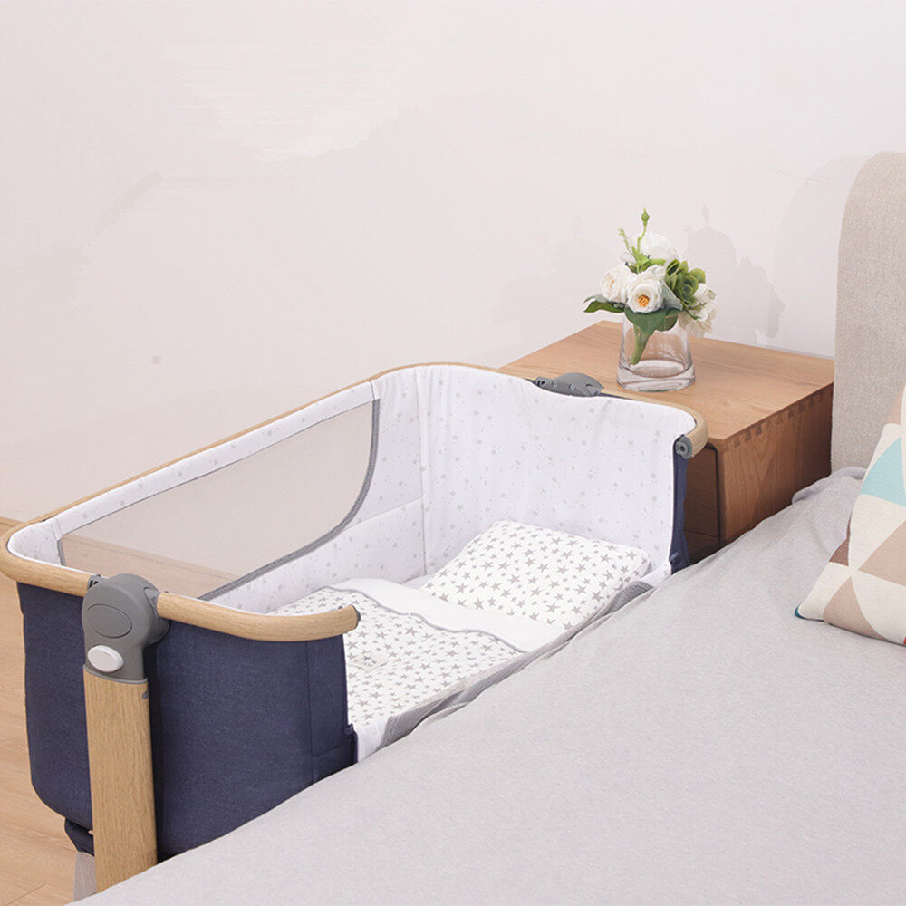 baby crib small apartment