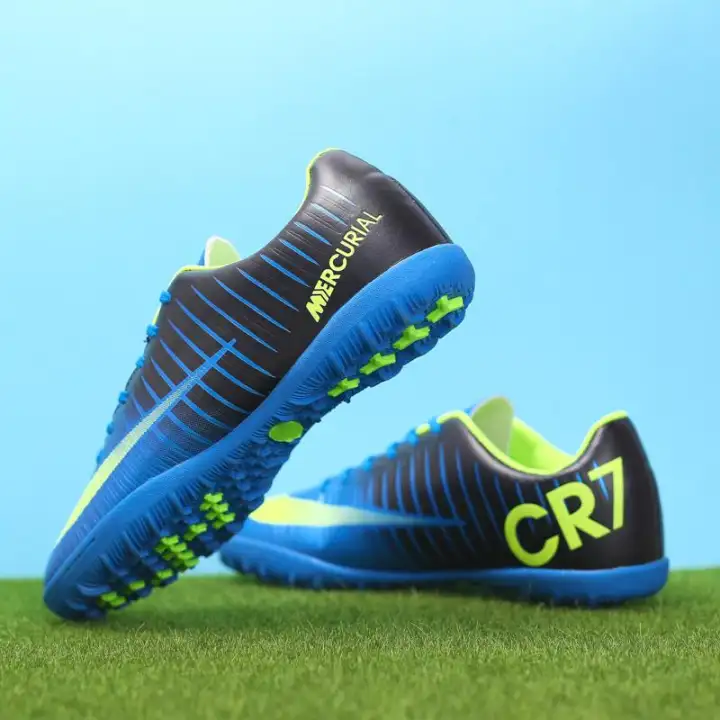 cr7 futsal boots