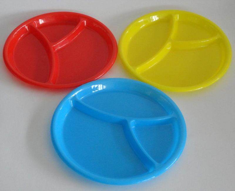 LightSmile Children Microwave Hard Plastic Round Divided Plates Dish Tray Utensils,Kids Food Mats One Piece Random Color Singapore