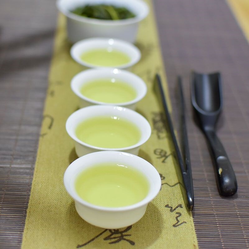 Phoenix single cluster tea Chaozhou big black leaf dehumidification single Cong tea super grade duck feces fragrant autumn tea single Cong single vertical tea