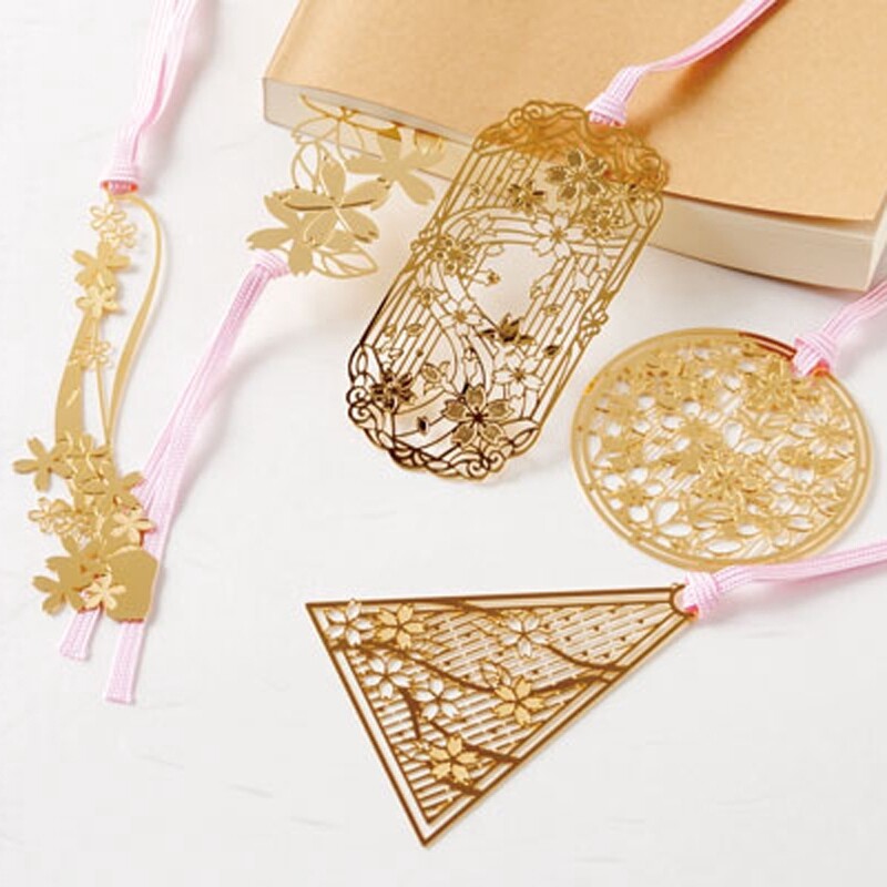 Chinese Style Hollow Bookmarks Metal Compact Mini Brass Bookmarks