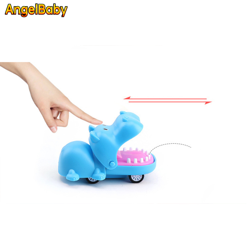 AngelBaby 【 Ready Stock 】 Baby Pull Back Toy Cartoon Crocodile-shaped Bite Hand Toy Mini Pull Back Car Gift