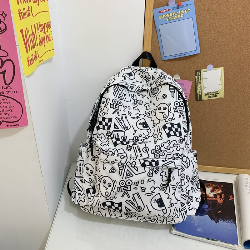 HOBIBEAR Cute graffiti personality niche schoolbag female Japanese Harajuku ins high school large-capacity backpack college student backpack