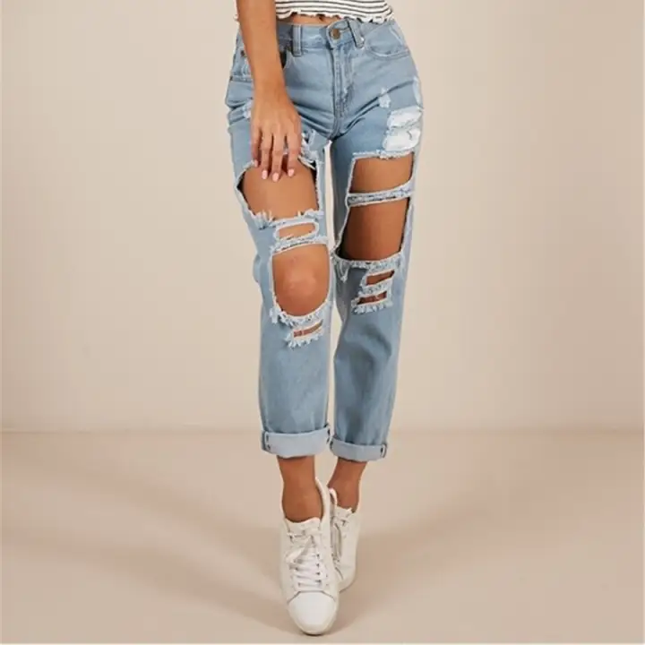 loose ripped boyfriend jeans