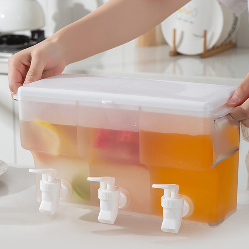 3.5L Large-capacity refrigerator cold kettle with faucet three-capacity lemonade juice plastic cold water bucket