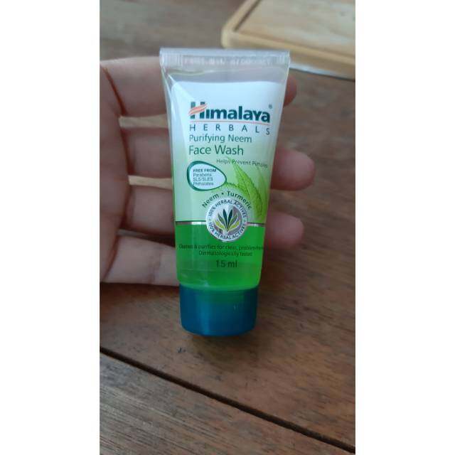 himalaya purifying neem face wash 15ml