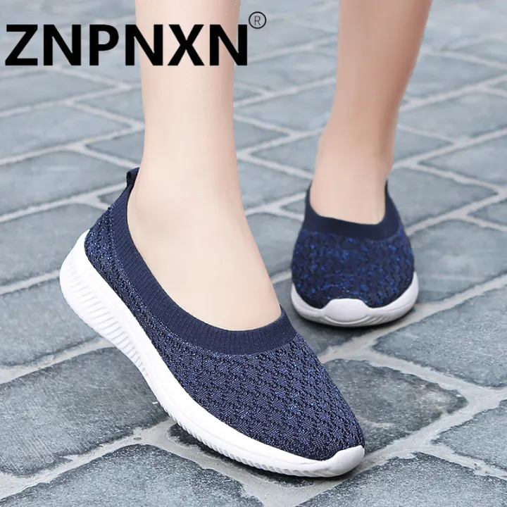 ladies flat walking shoes
