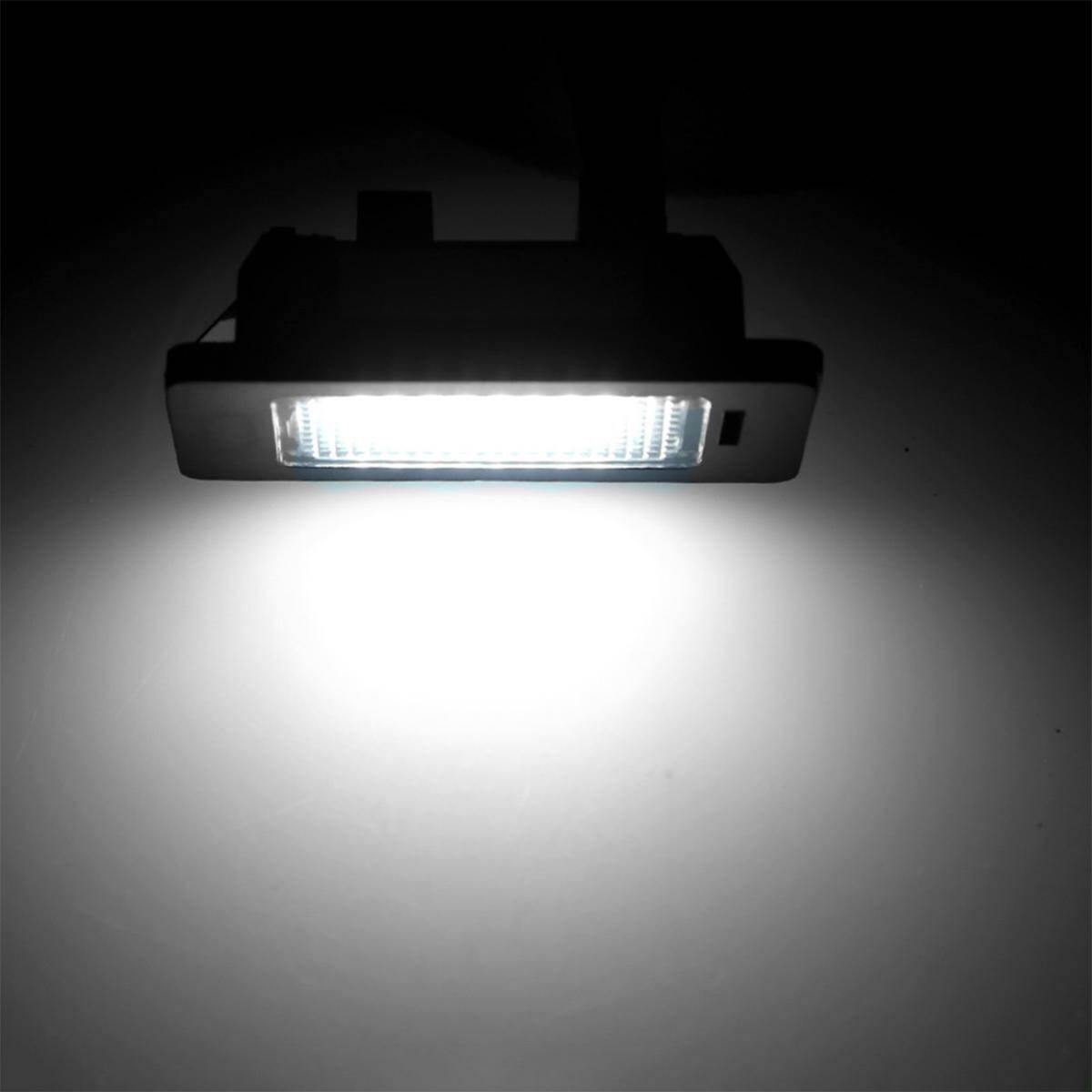 2 Chiếc Đèn Biển Số LED Cho BMW E39 E70 E71 X5 X6 E60 M5 E90 E92 E93 M3