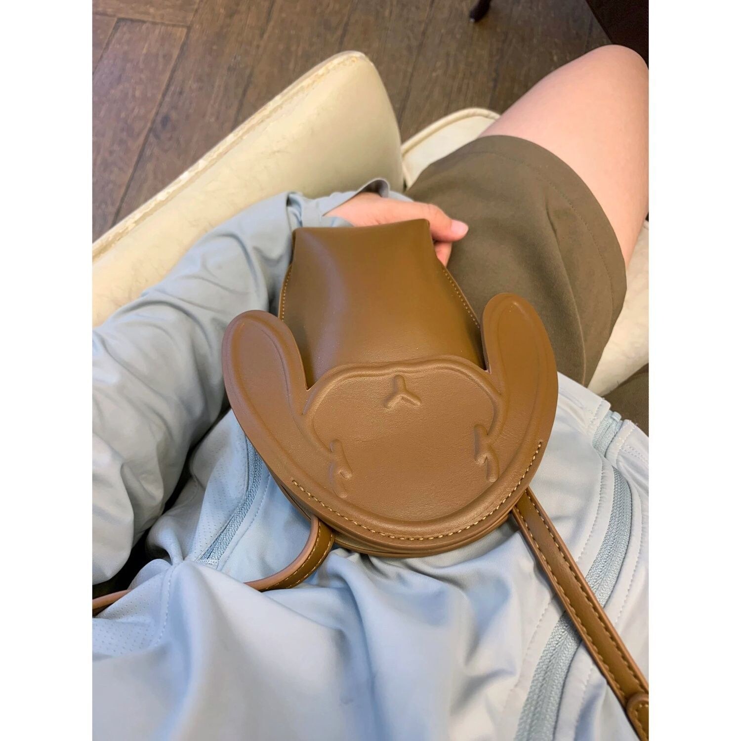 Personality female vogue of new fund of 2023 rabbit lovely mini bag fashionable out mobile phone package inclined shoulder bag