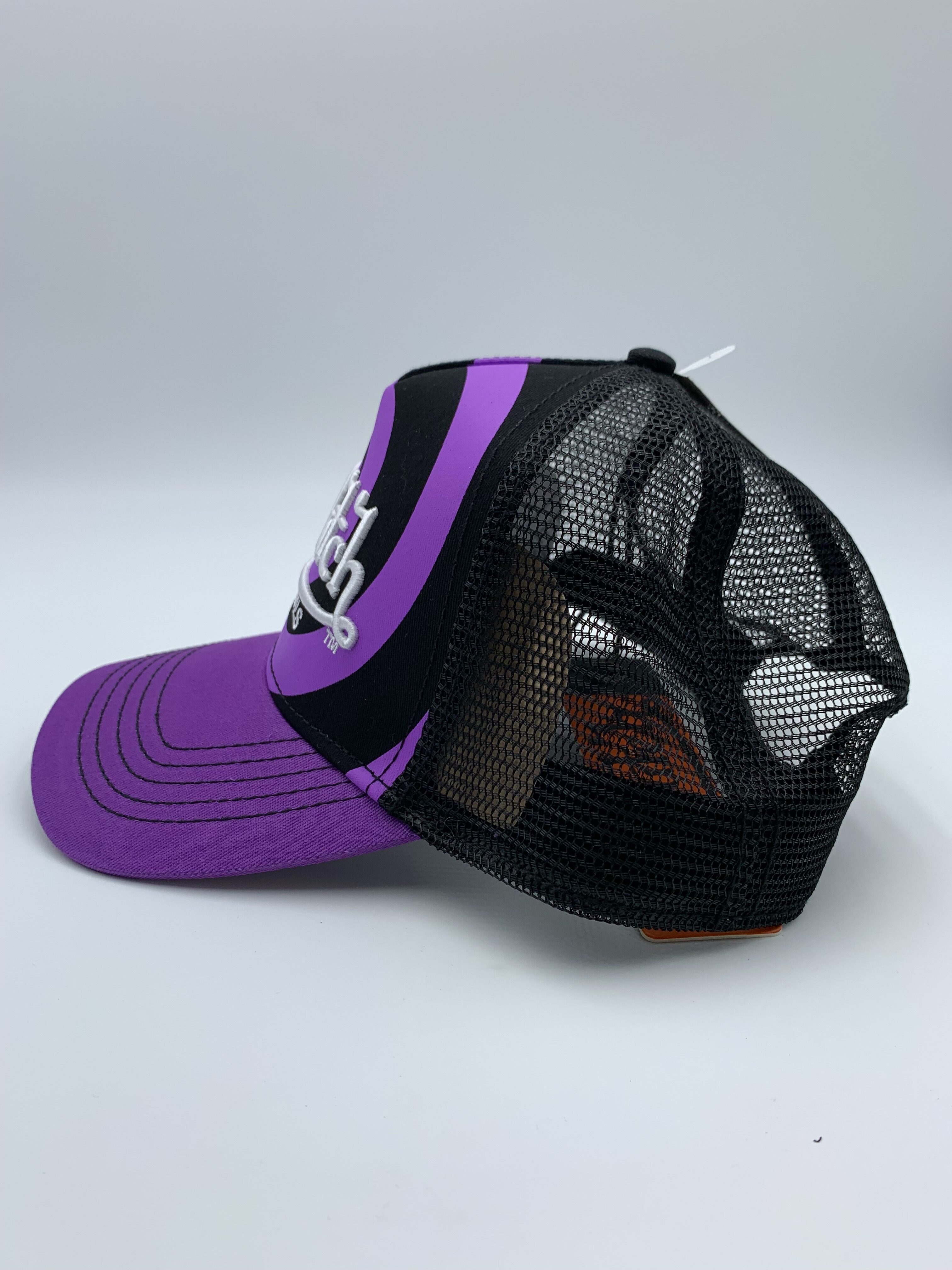 Von Dutch☆送料・関税込☆Wonderland Swirl Purple キャップ - cna.gob.bo