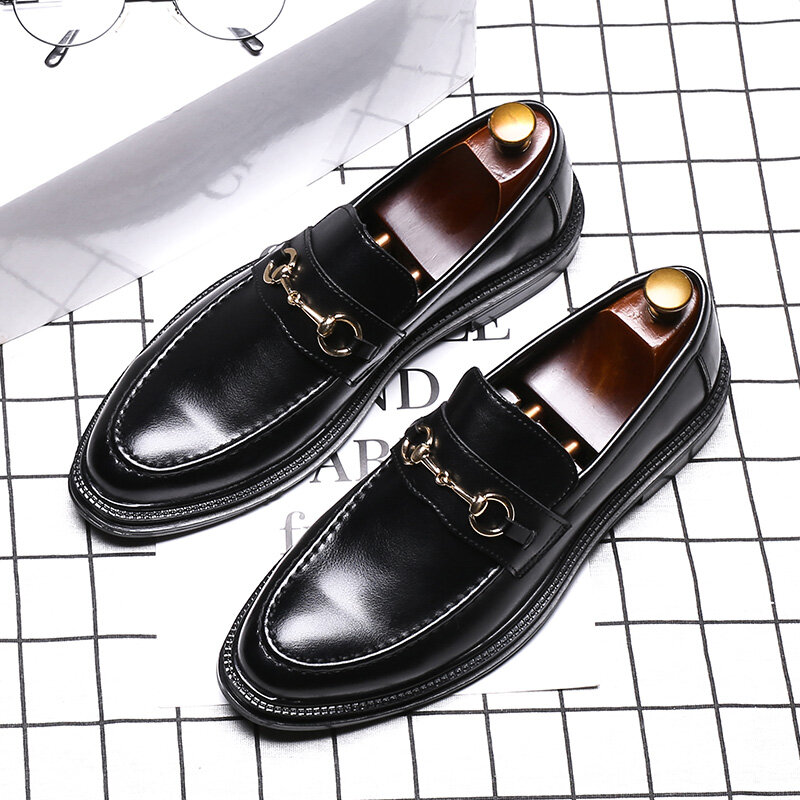 New Fashion Men Black Business Formal Dress Shoes Loafers Men Wedding Shoes Leather Oxfords Pointed Toe Shoes XUECHUR