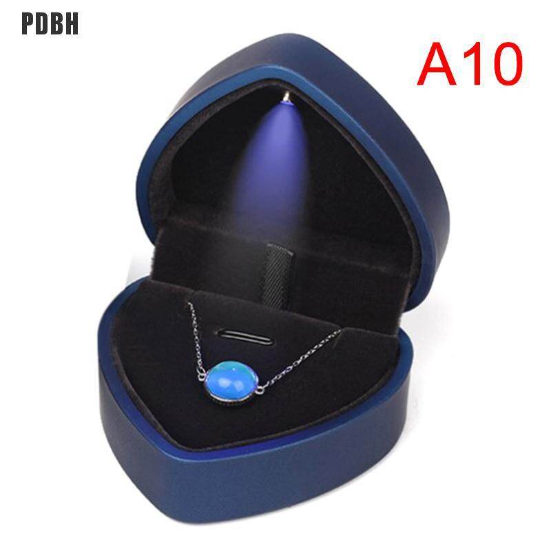 [PDBH Fashion Store] Heart Shape Led Light Ring Holder Box Proposal Wedding Band Display