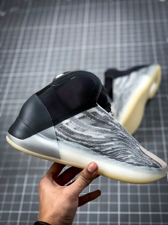 Adidas Yeezy Quantum Lifestyle Kids Size 3Y GZ9114 eBay