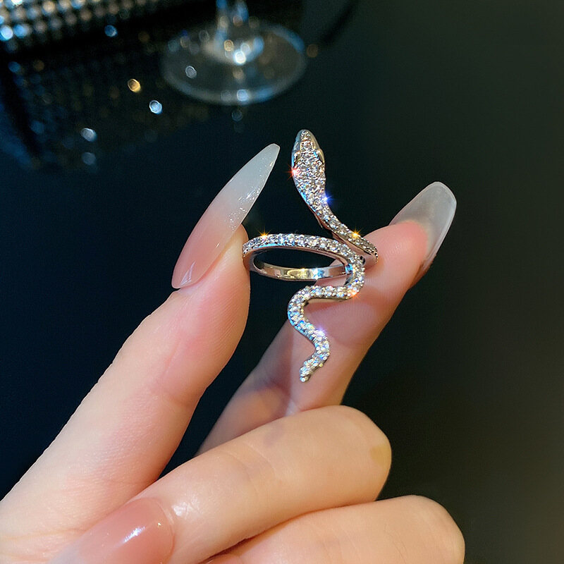 JWER Vintage Black Zircon Snake Shape Rings For Men Women Punk Sliver Color Open Adjustable Finger Ring Party Jewelry Anillos Mujer