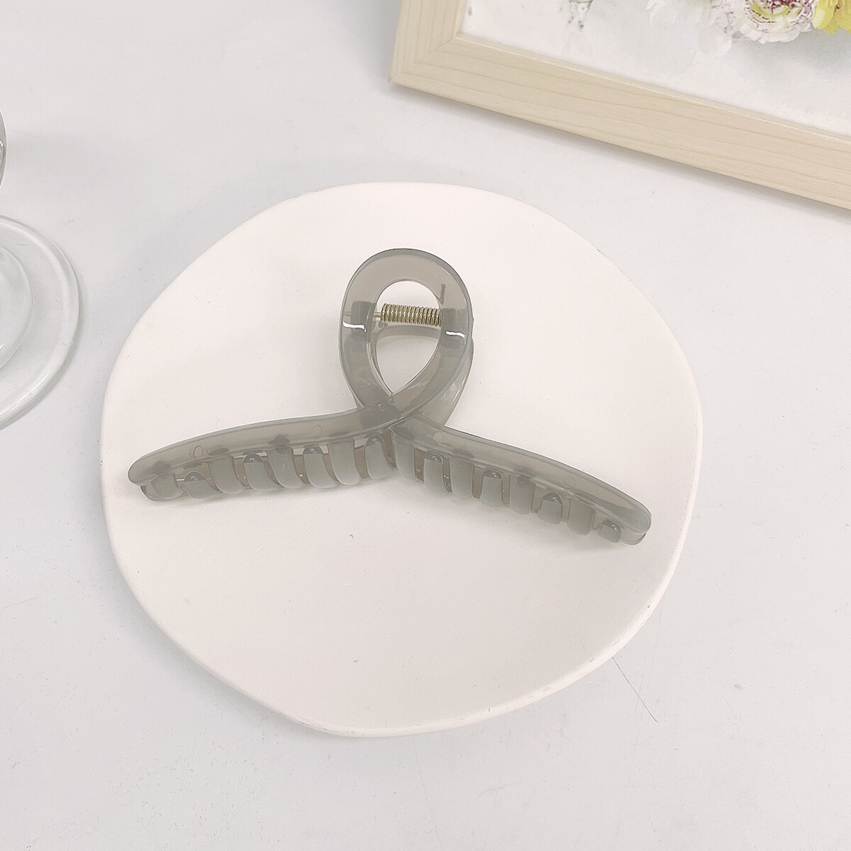 Korean New Hair Claw Clip for Women Girl Plastic Transparent Large Size Hair Claw Clip Crab Clamps Headwear Hair Accessories Gift