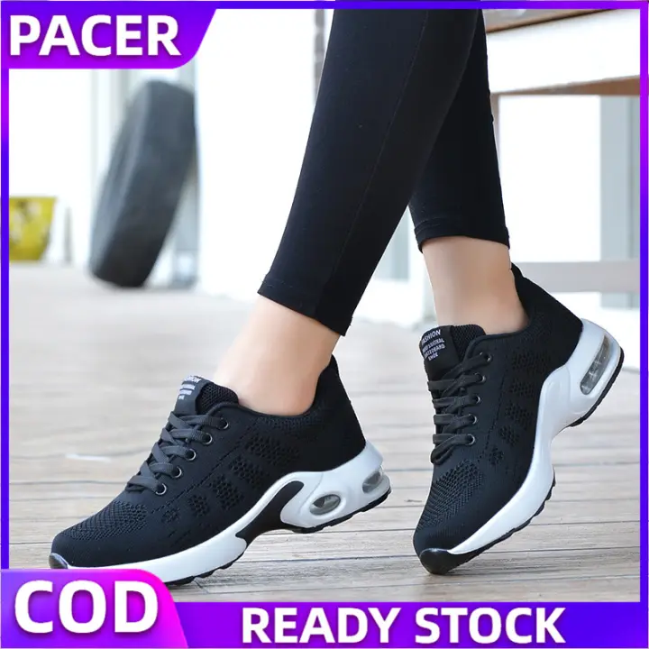 yonex casual shoes