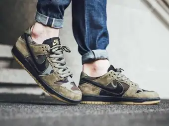 nike sb dunk low camo