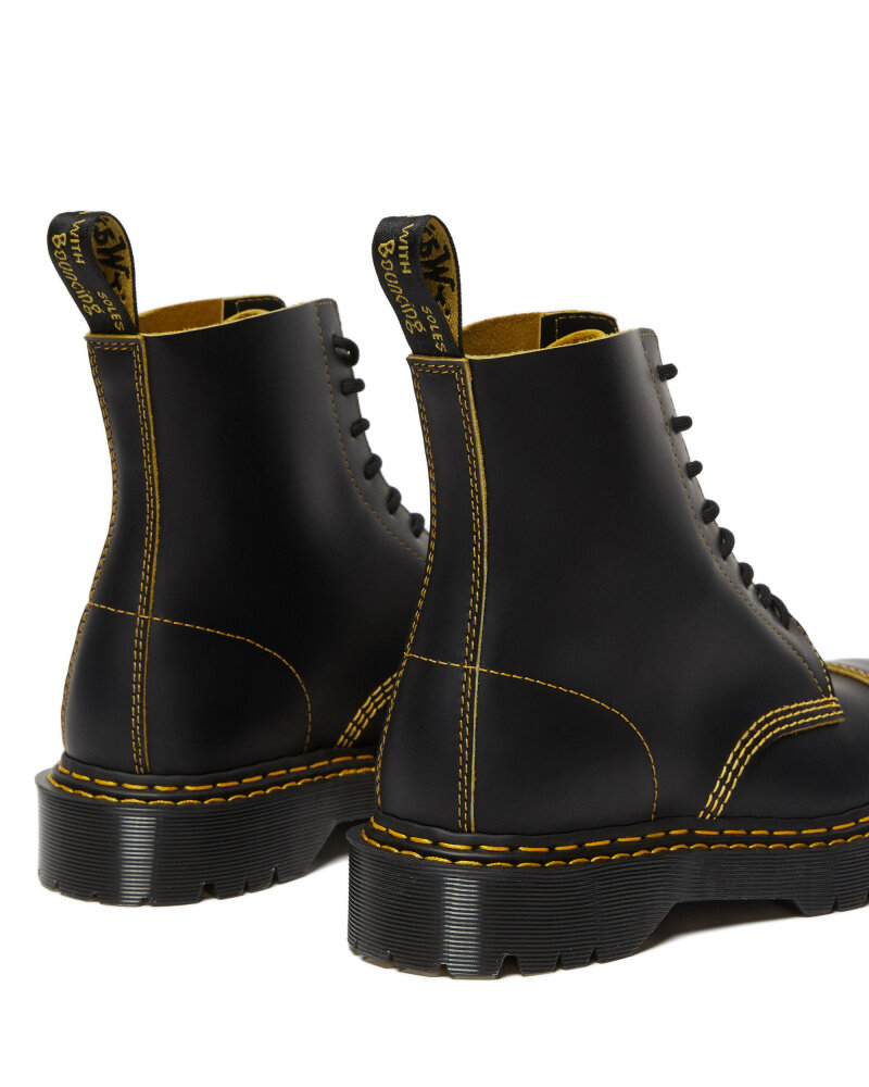 dr martens air cushioned sole dubbin