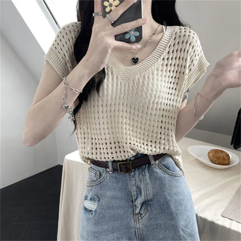 Xiang nian ni women's new v-neck knit sweater loose slim tank top