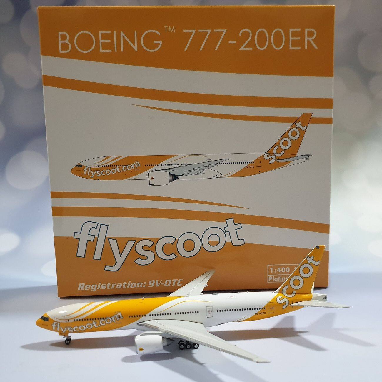 Scoot 旅客機 コレクタブルモデル　未開封 Phoenix Models Scoot Boeing 777-200 9V-OTC 1:400 LIMITED EDITION